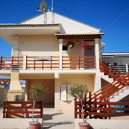 Apartment Alexis Armeno 마라티아스 외부 사진